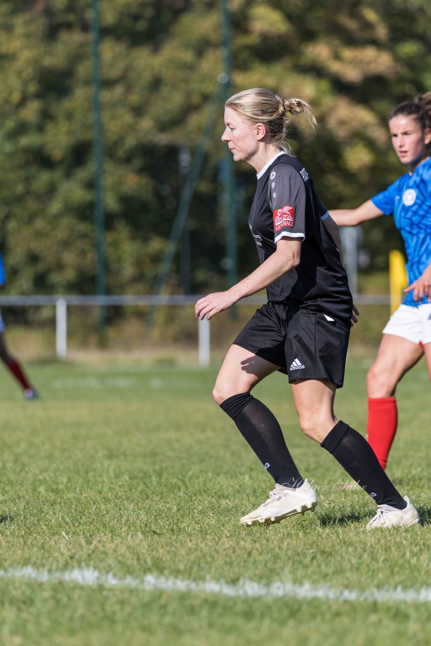 Bild 342 - F Holstein Kiel 2 - SSG Rot-Schwarz Kiel 2 : Ergebnis: 5:0